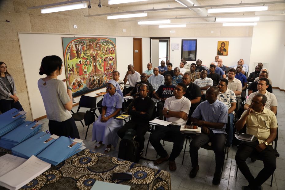 italiano a1 a2, corsi cum, attività cum, corso di italiano per sacerdoti religiosi e religiose